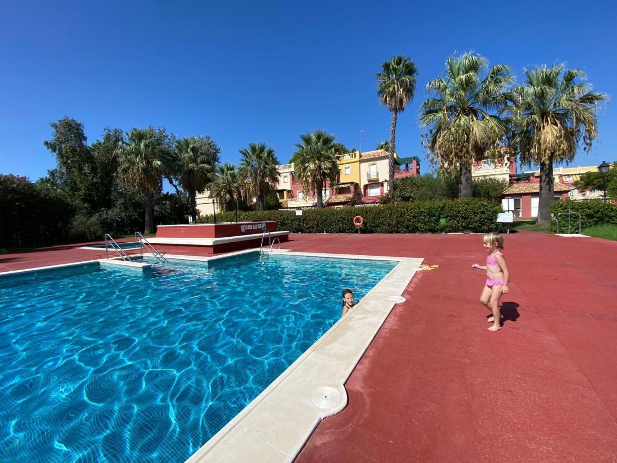 Uroczy 6-osobowy Apartament, Golf, Rowery, Tenis Apartament Isla Canela